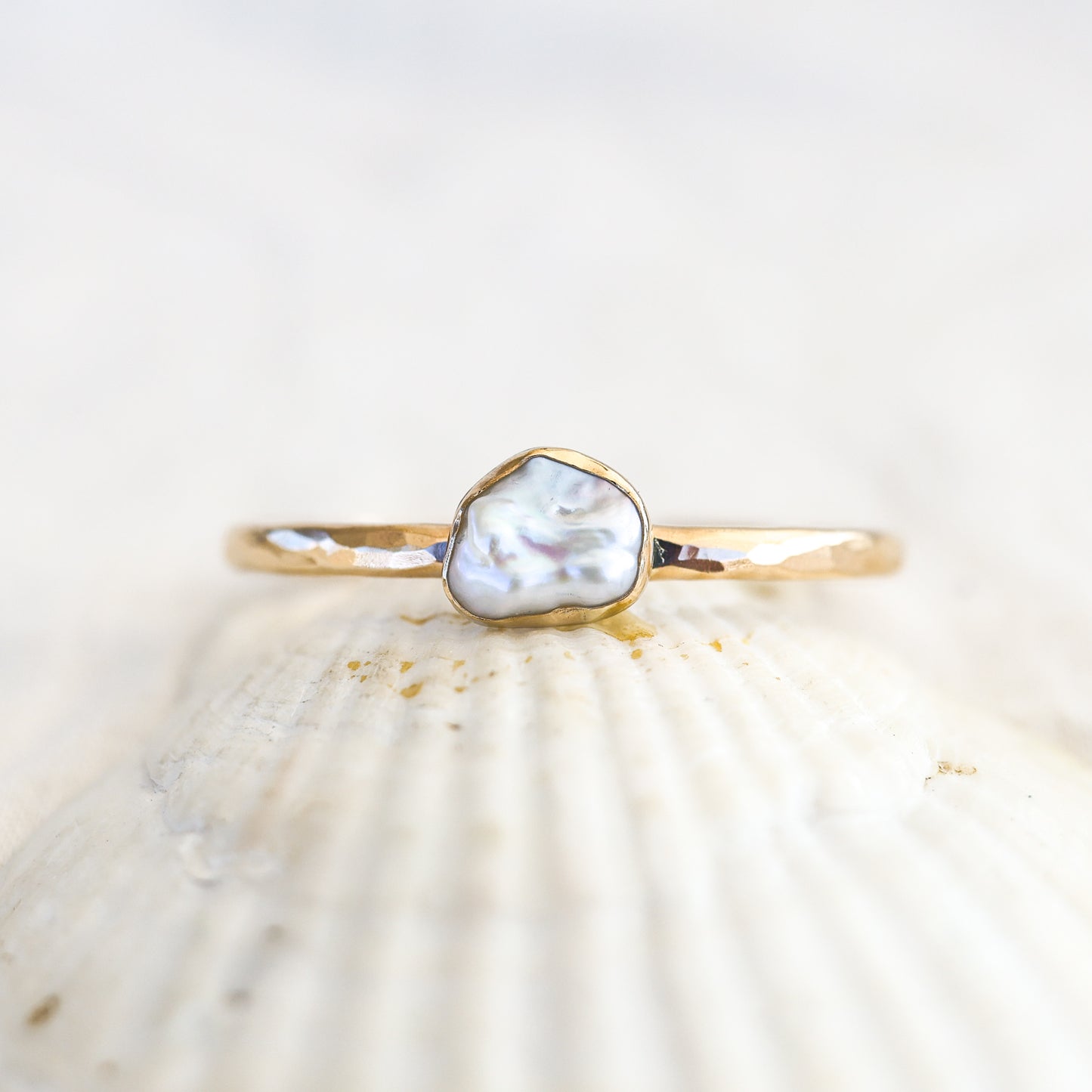 Gold White Edison Pearl Cuff