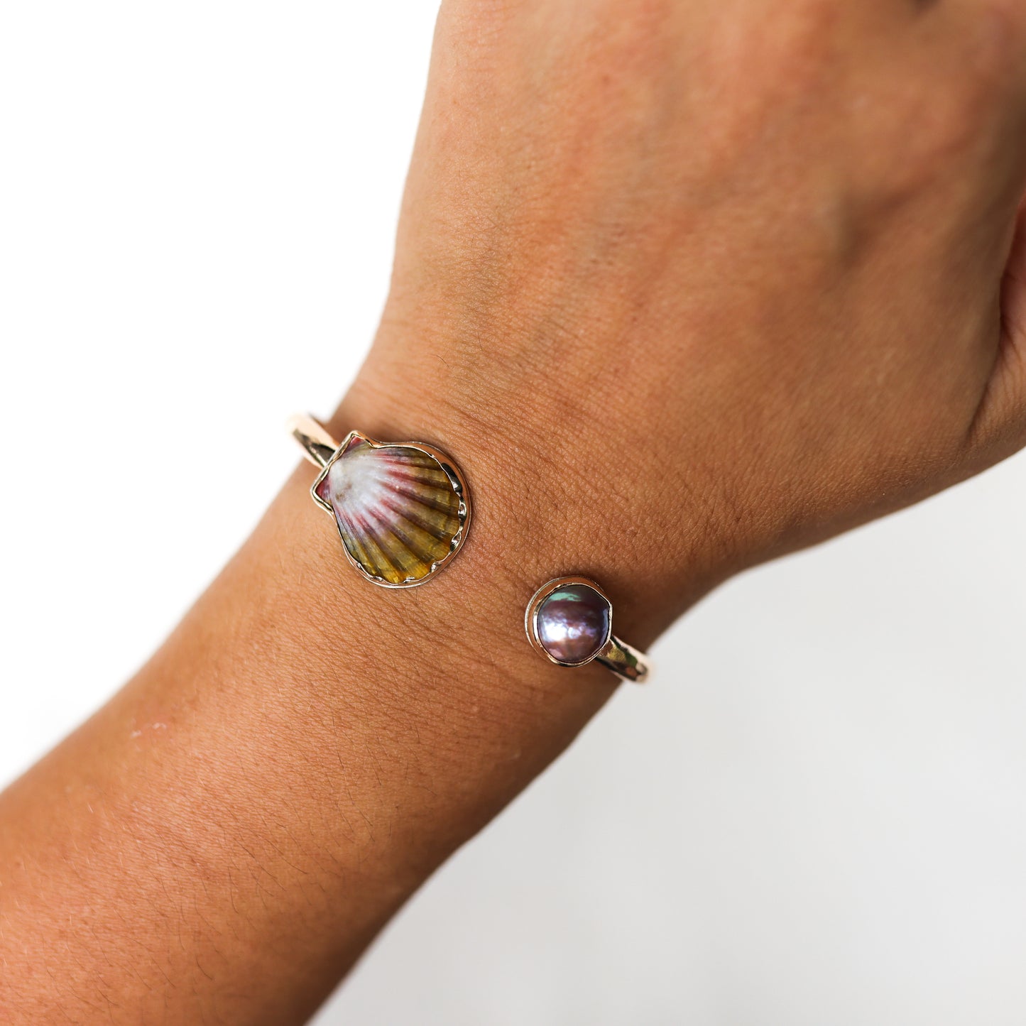 Gold Sunrise Shell and Pink Edison Pearl Cuff