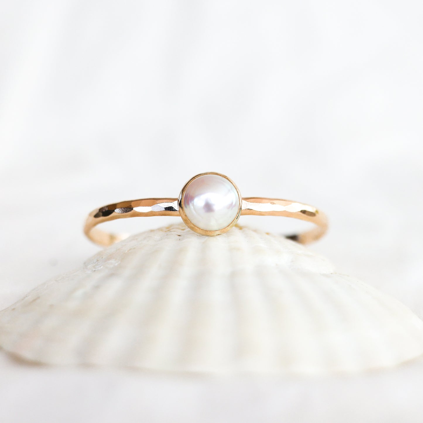 Gold White Edison Pearl Cuff