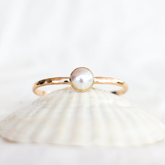 Gold White Edison Pearl Cuff