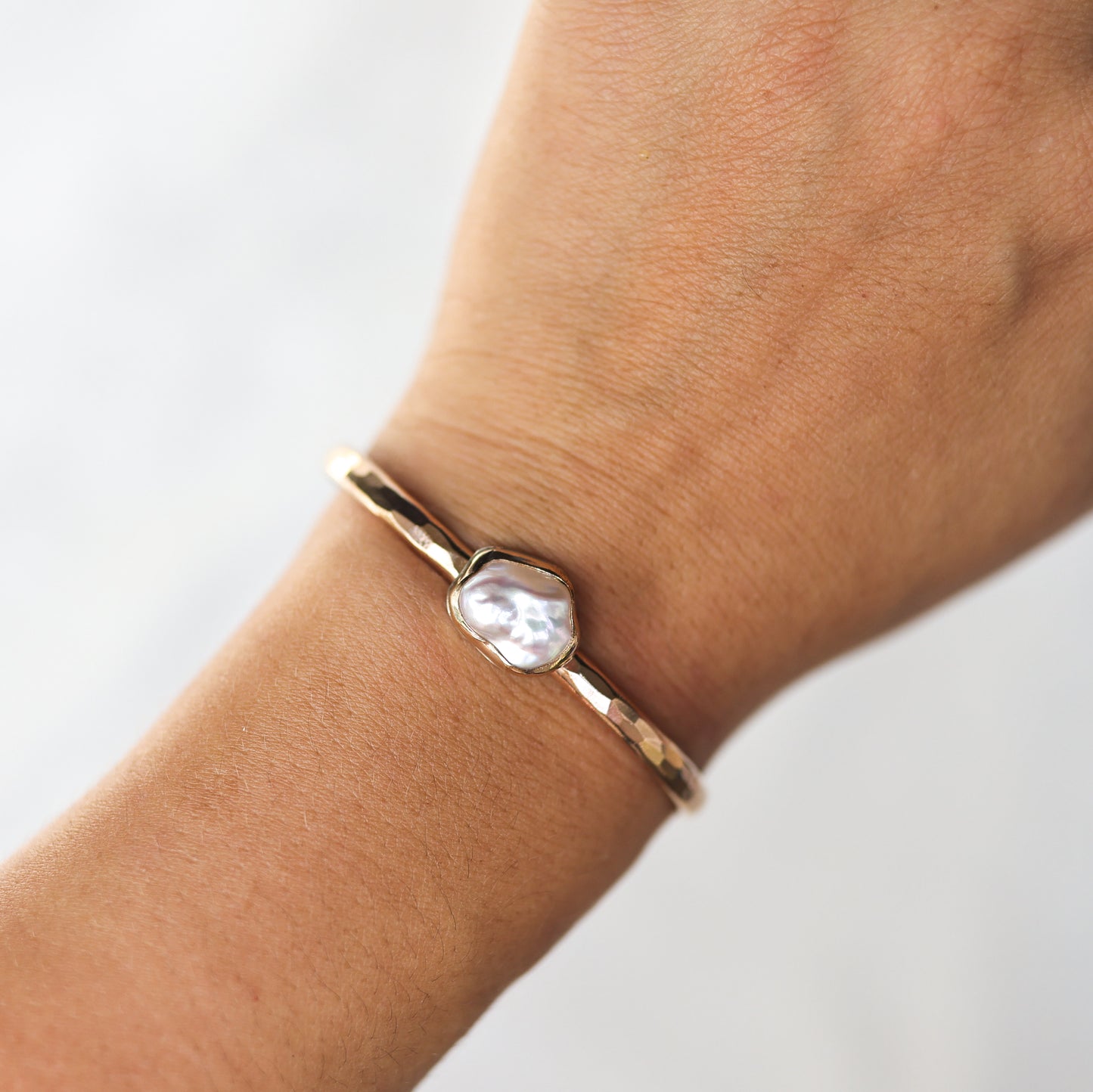 Gold White Edison Pearl Cuff