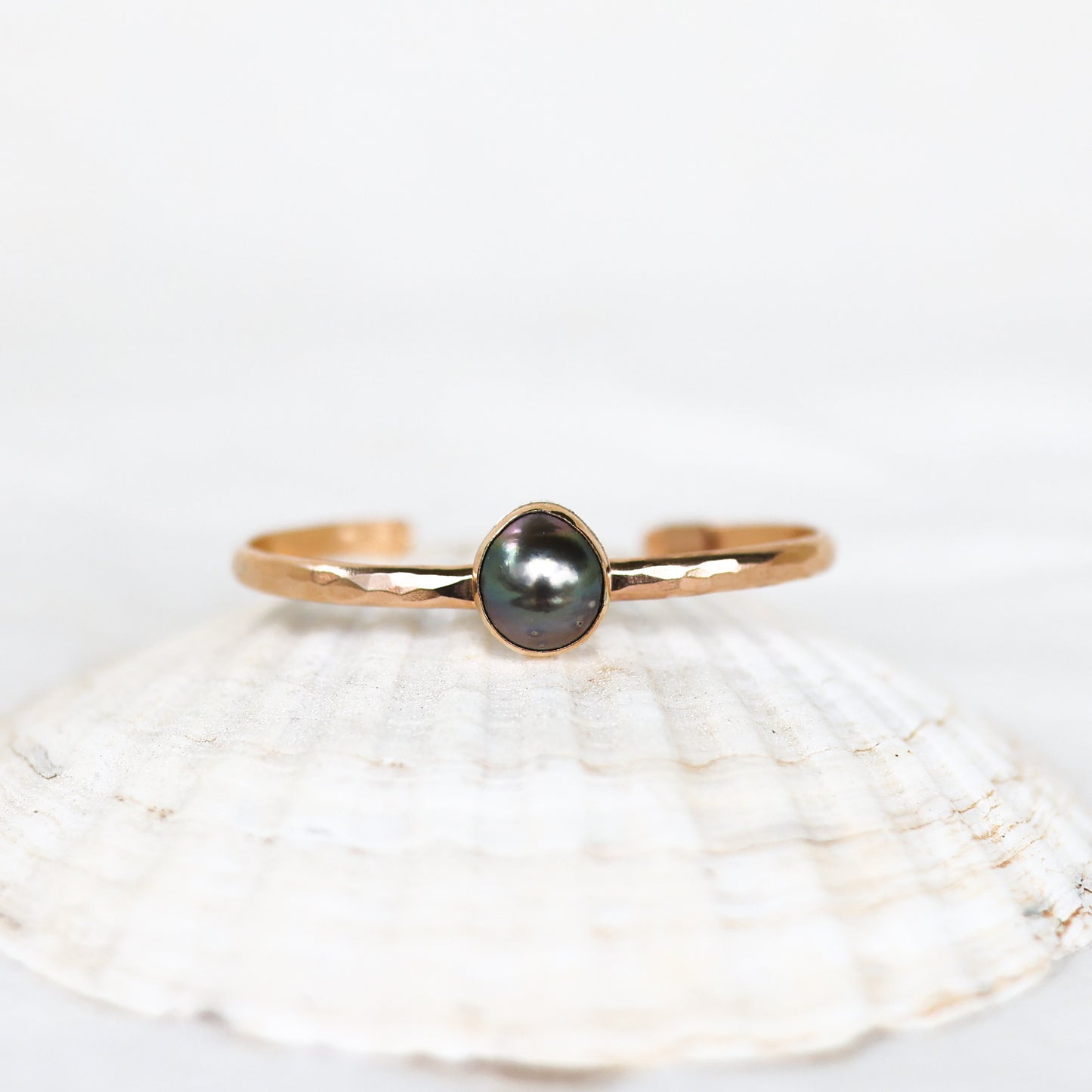 Gold Tahitian Pearl Cuf
