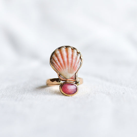 Gold Sz. 5 Sunny and Peruvian Opal Ring