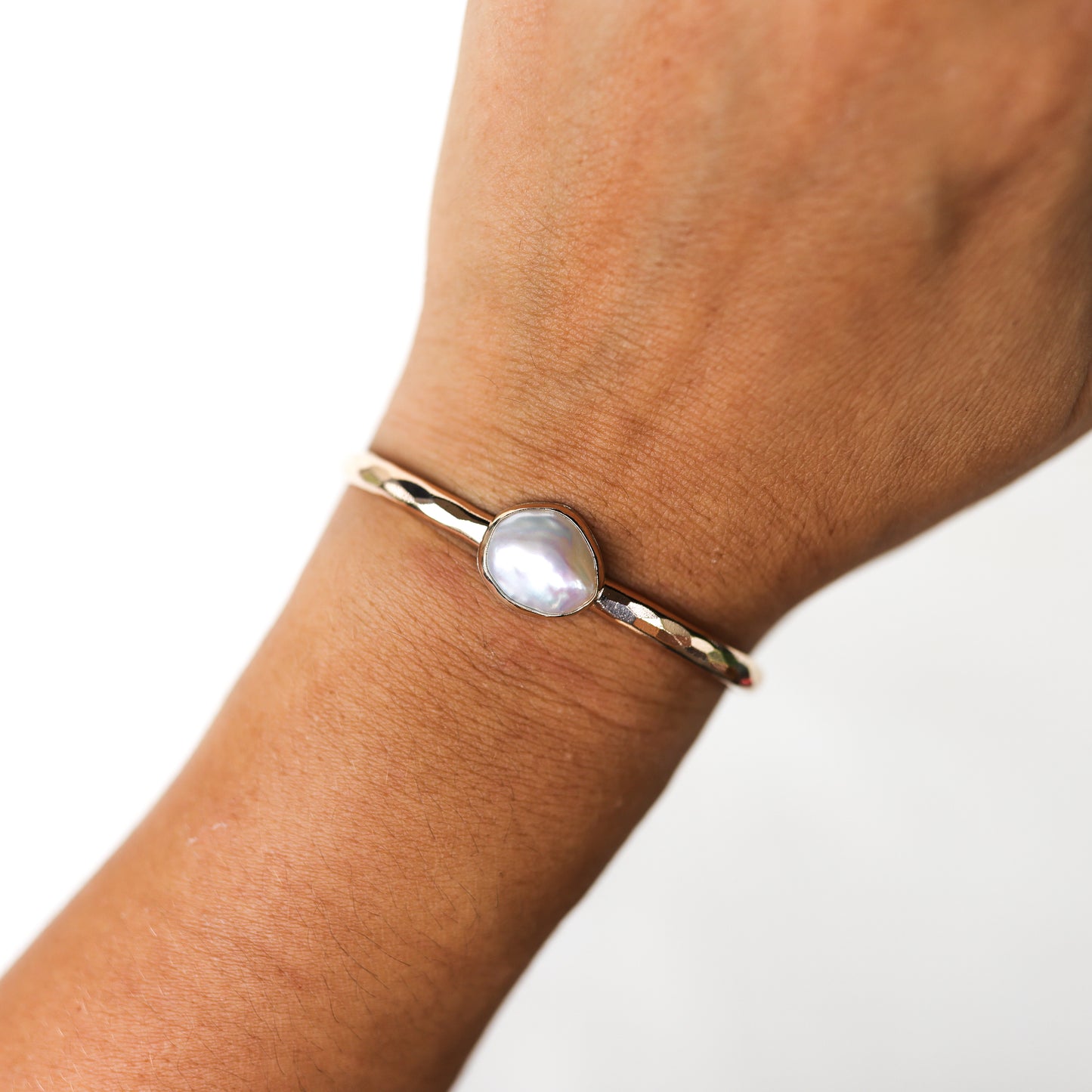 Gold White Edison Pearl Cuff