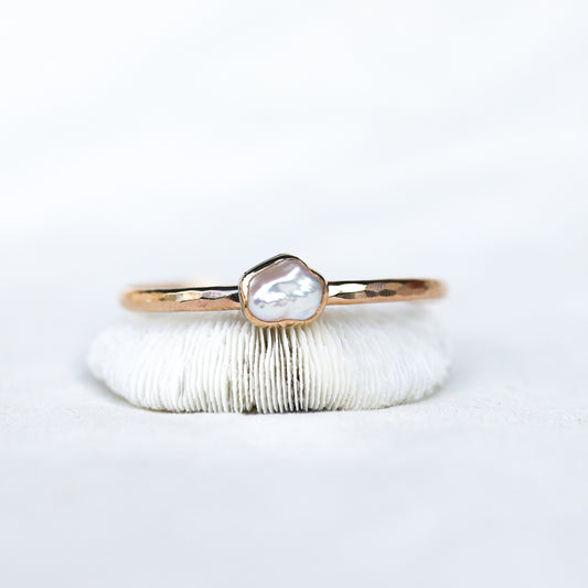 Gold White Edison Pearl Cuff