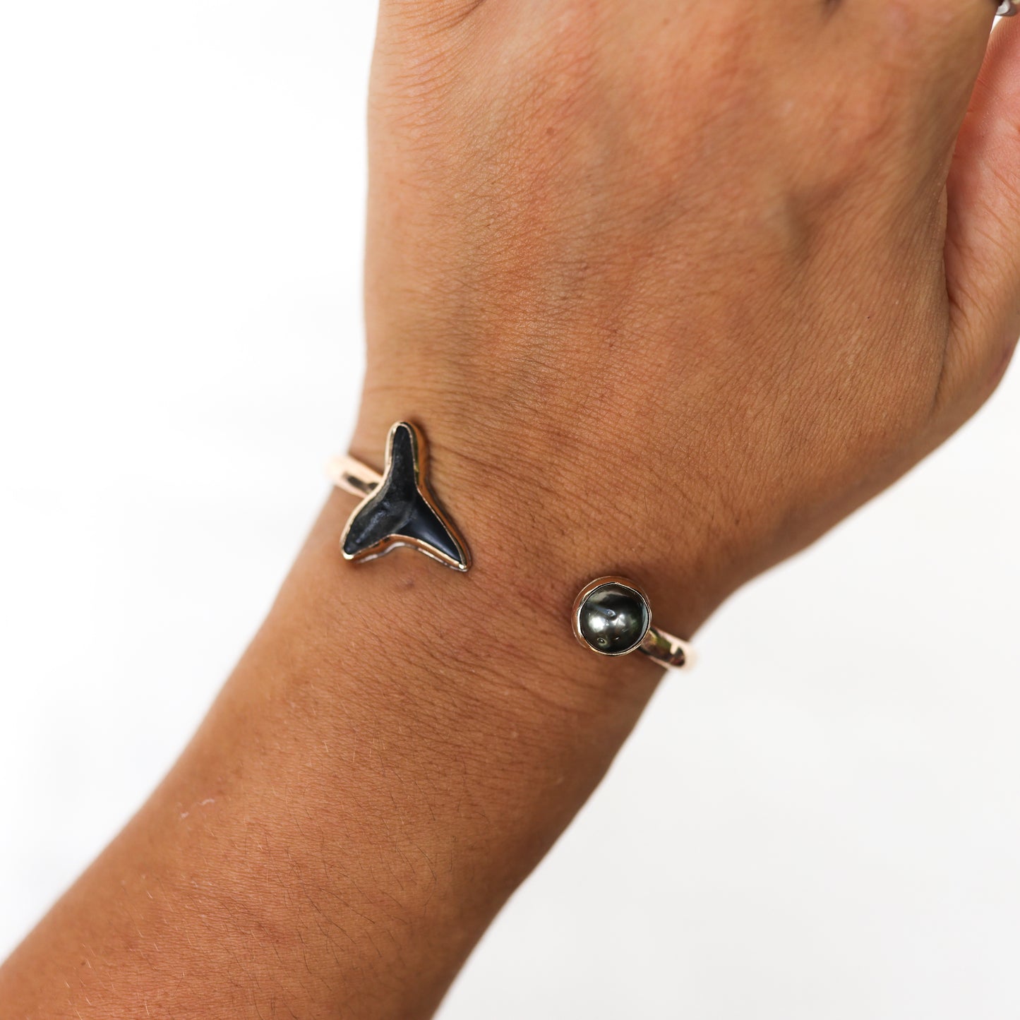 Gold Shark Tooth Tahitian Pearl Cuff